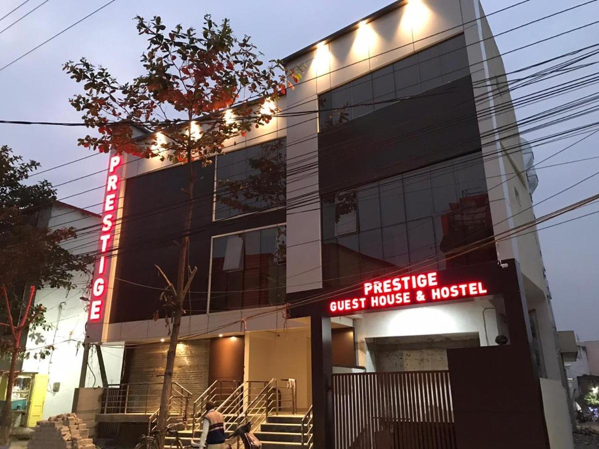 Prestige Guest House & Hostel Bilāspur Exterior photo